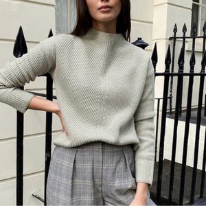 Aritzia Babaton Chalmers Sweater (size S)